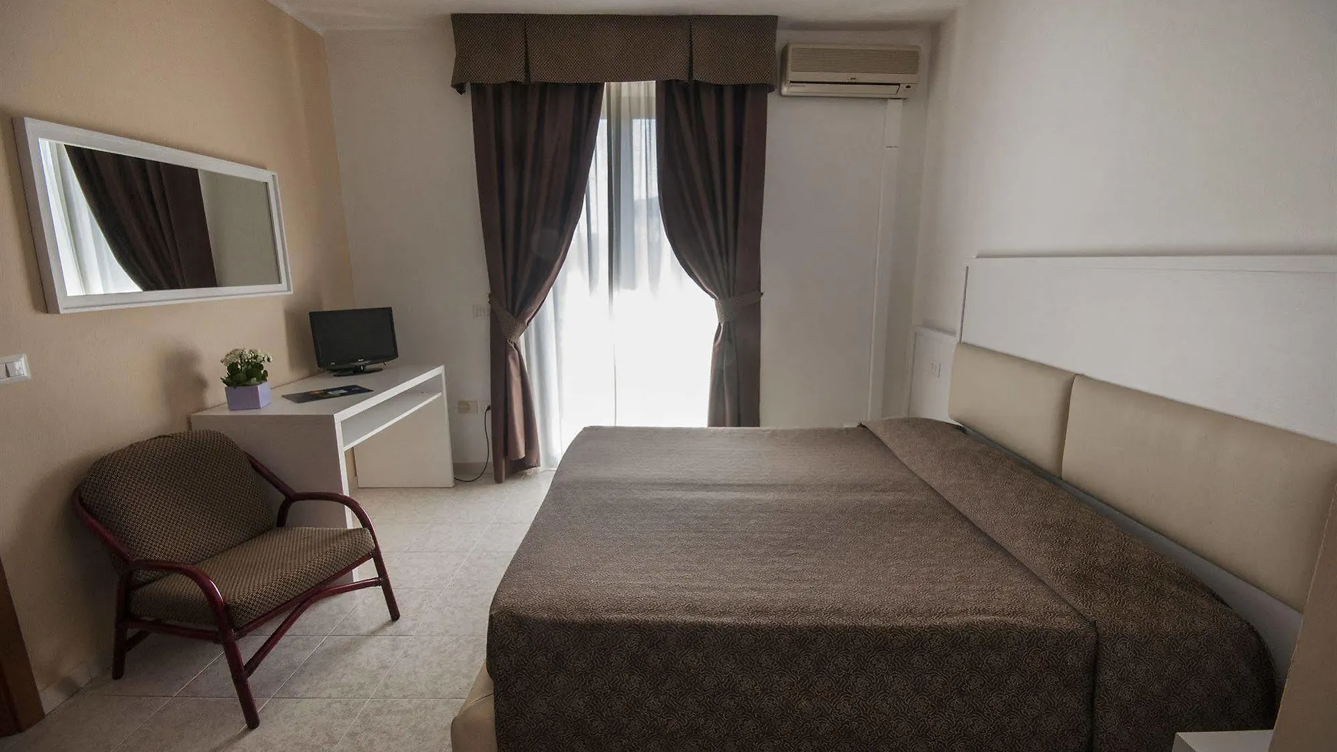 Rina Hotel Alghero 4*,